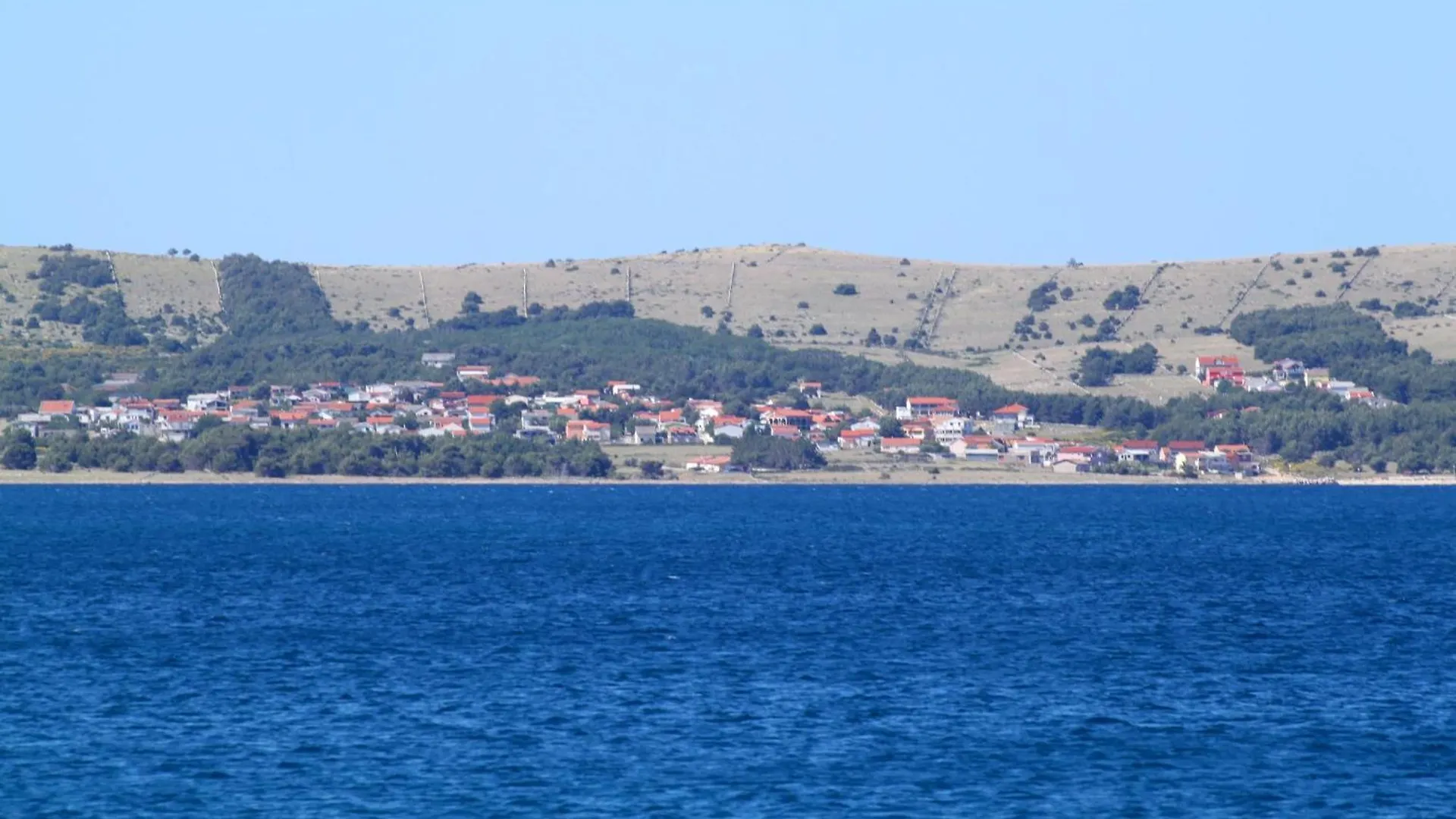 Apartments By The Sea Vir - 23385