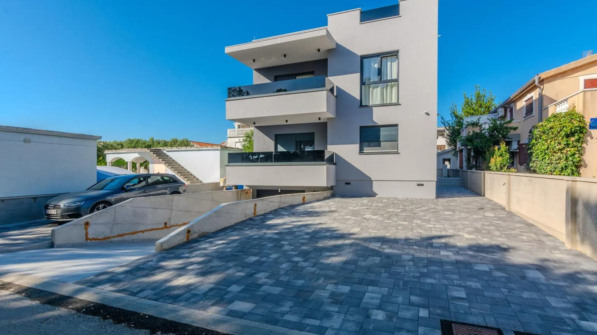 Apartments By The Sea Vir - 23385